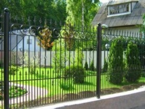 Кованые заборы на ленточном фундаменте 80 метров фото в Тимашёвске